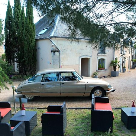 Hotel & Spa Chai De La Paleine Le Puy-Notre-Dame Екстериор снимка