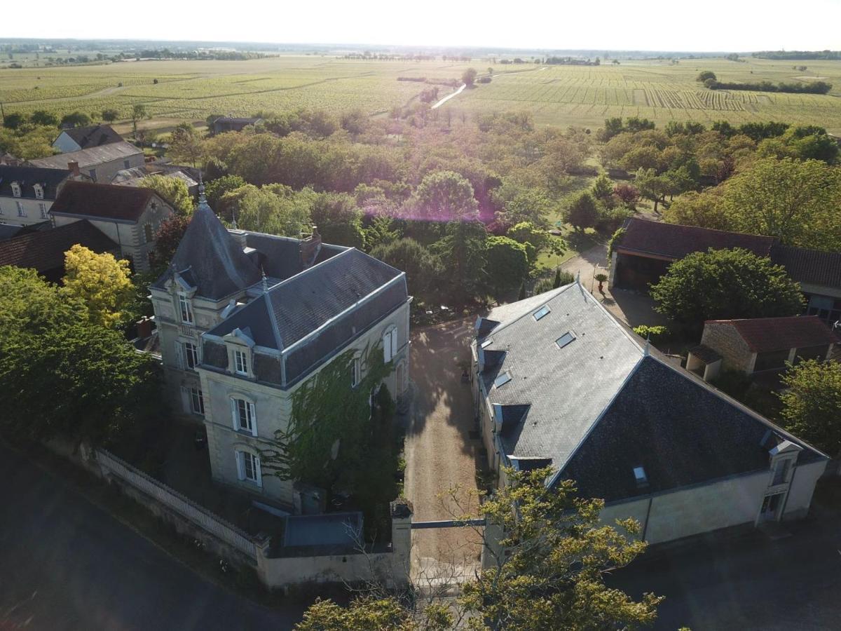 Hotel & Spa Chai De La Paleine Le Puy-Notre-Dame Екстериор снимка